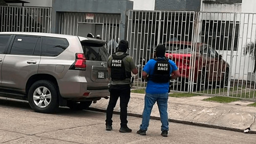 Aprehenden a dos extranjeros tras balacera cerca del Cambódromo