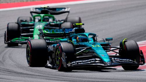 Fernando Alonso hace historia al puntuar en su temporada número 21 en la Fórmula 1