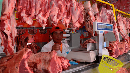 Ganaderos piden levantar el veto a las exportaciones y apuntan al contrabando como el verdadero problema