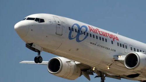 Venezuela fija 48 horas para que aerolíneas reactiven vuelos