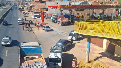 El Gobierno reconoce que no logra cubrir la alta demanda de diésel tras semanas de escasez