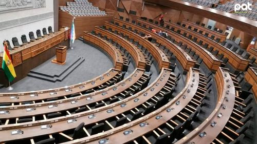Diputados suspenden sesión sin aprobar leyes electorales