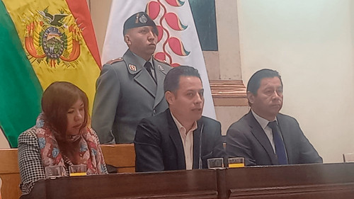 Vicepresidente Edmand Lara pide nuevos interlocutores para el diálogo y cuestiona rol del ministro de Trabajo