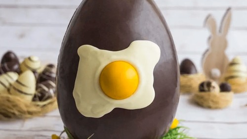 Adolescente fallece tras consumir huevo de Pascua envenenado en Brasil