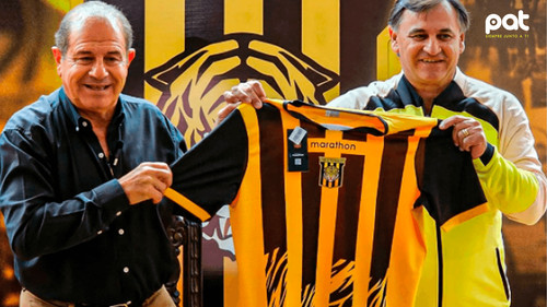 Carlos Bustos es el nuevo técnico de The Strongest