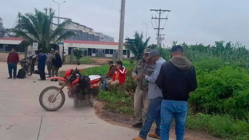Dirigentes de San Julián toman instalaciones de Emapa exigiendo liberación de exportación de soya y suministro de diésel