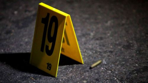 Hallan muertos a un anciano y a su nieto en el trópico