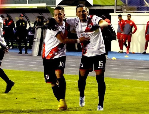 Nacional Potosí lo dió vuelta y es segundo