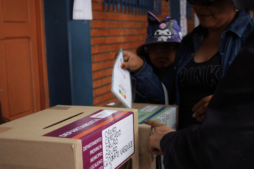 Cinco alianzas reciben luz verde del TSE para las elecciones de agosto