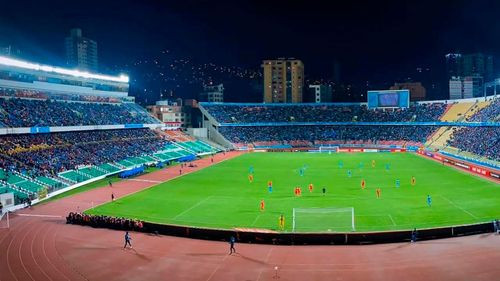 Imagen de La cancha del Siles estará impecable  para el Bolívar - Atlético Mineiro