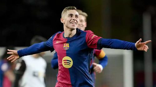 Fermín López quiere seguir en el Barça pese al interés europeo