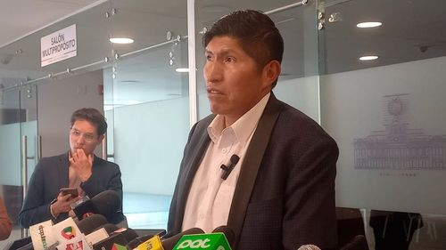 Vicepresidente asistirá a cabildo sobre salarios de parlamentarios