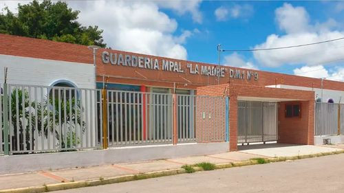 Vecinos denuncian cierre de guardería municipal en Distrito 1