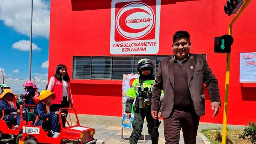 El Alto celebra la inauguración de un nuevo parque infantil de educación vial