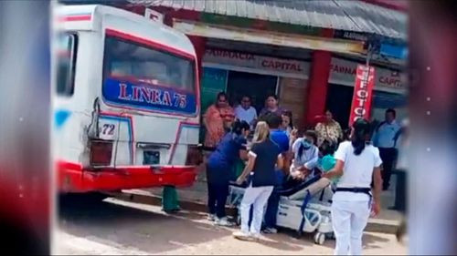 Mujer da a luz en la puerta de un hospital tras ser rechazada en centros de salud