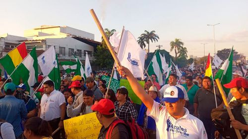 Diferentes sectores marcharon en apoyo al gobierno de Luis Arce