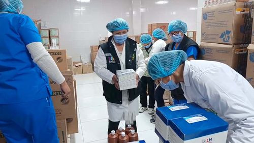 El Alto prepara segunda fase de entrega de insumos médicos y reactivos a cinco redes de salud