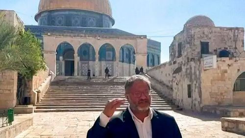 Indignación por ministro israelí que rezó en sitio sagrado de Jerusalén, rompiendo pacto histórico