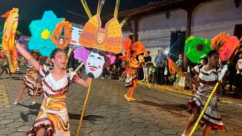 Santa Cruz se alista para un Carnaval 2025 con nuevo recorrido de las precarnavaleras