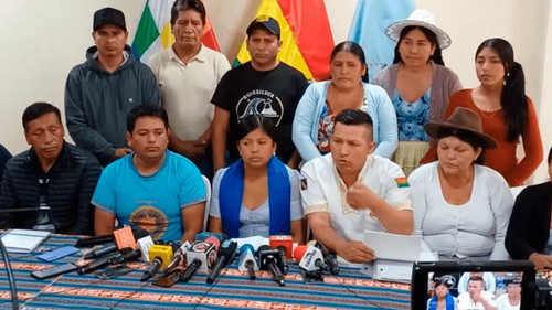Cocaleros exigen al TSE inscribir a Evo Morales en 48 horas