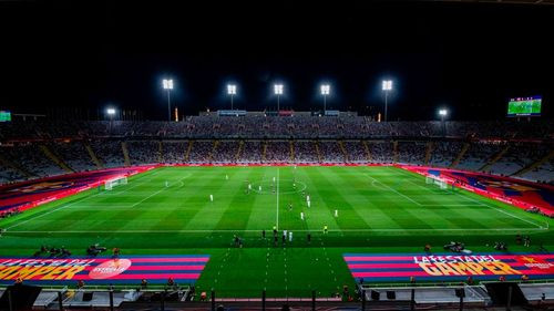 Barça evalúa regreso a Montjuïc  ante retrasos en permisos del Camp Nou