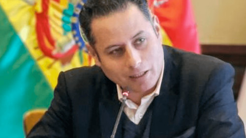 Vicepresidente Lara acusa al ministro de Economía de «cambiar de versión» sobre el supuesto ahorro de la subvención