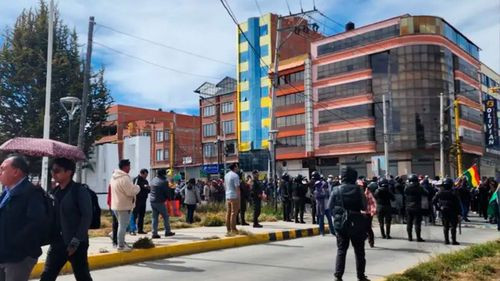 Bloqueo en el aeropuerto de El Alto intensifica la crisis de abastecimiento en La Paz