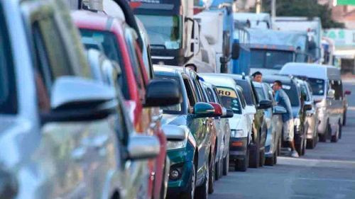 Gasolina impulsa la inflación de enero según el INE