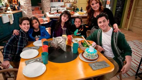 David Henrie y Selena Gómez revelan detalles sobre su reencuentro en la nueva serie “Los hechiceros de Waverly Place”