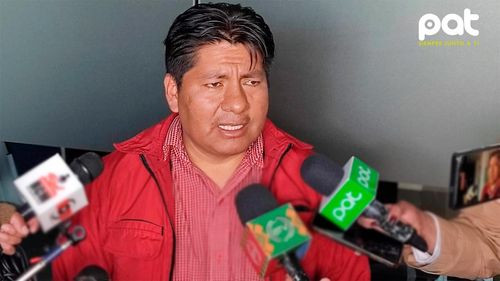 Senador Ticona denuncia estrategia del gobierno para deslegitimar proceso electoral