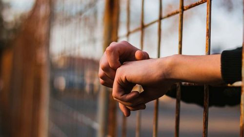 Sentenciado a 20 años de prisión por violación a adolescente en Villa Serrano