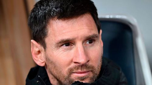 Messi llega a Buenos Aires para su último partido de eliminatorias en casa