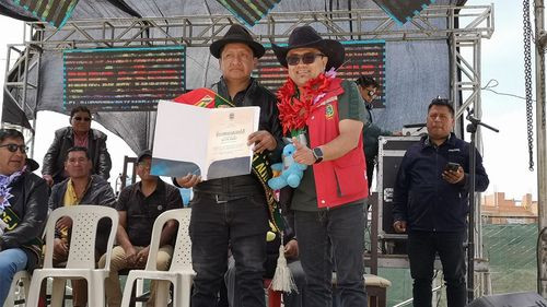 Urbanización Juan XXIII celebra su quinto aniversario con nuevas calles enlosetadas