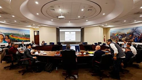 Vicepresidente Lara ausente en sesión del Conape encabezada por Paz