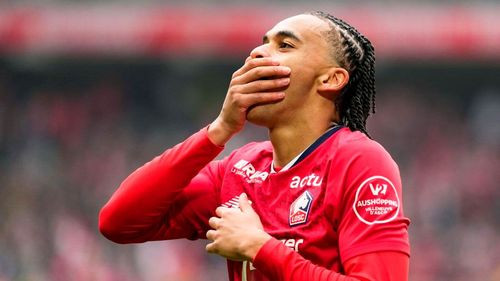 Imagen de Ethan Mbappé marca su primer gol como profesional en la victoria del Lille