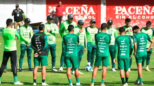 Villegas define la base del once  boliviano para visitar a Colombia  en Eliminatorias