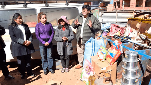 Imagen de  Alcaldía de El Alto brinda ayuda integral y refaccionará vivienda de familia damnificada por incendio