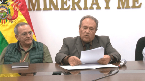 Ministerio de Minería amplía por 18 meses los contratos administrativos mineros para cooperativas