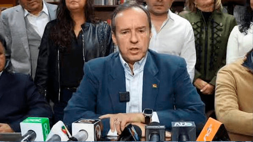  Tuto Quiroga afirma que el Legislativo debe aprobar el Estado de excepción y cuestiona la "demora" del Gobierno