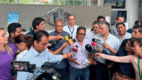  “Tenemos que ponerle el hombro al país”: Gobierno acuerda con el transporte pesado de Santa Cruz