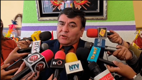 Fiscalía reporta incautación de más de cuatro toneladas de precursores y 2,3 kilos de cocaína en operativos en Oruro 