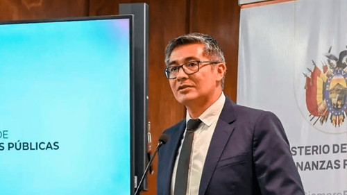 Ministro de Economía destaca eliminación del ITF y restitución total del crédito fiscal en combustibles