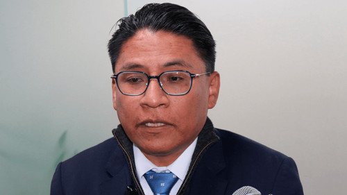Lima afirma que Morales quedó inhabilitado y llama a resolver los conflictos en democracia