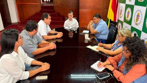 Gobernación analiza reubicación de 131 adolescentes de Cenvicruz