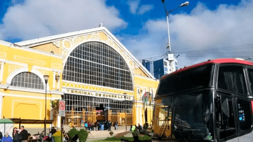 Terminal de Buses de La Paz suspende salidas al interior del país por bloqueos