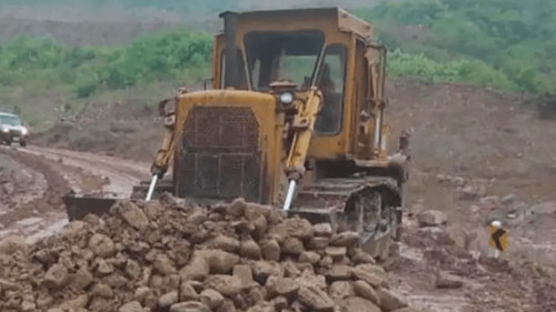 Cuatro tramos carreteros están intransitables por lluvias en Bolivia