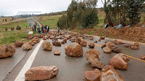 Se reducen los bloqueos carreteros y solo tres departamentos mantienen conflictos