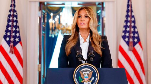 Melania Trump llama a la unidad y pide protestas pacíficas contra el ICE en Minesota