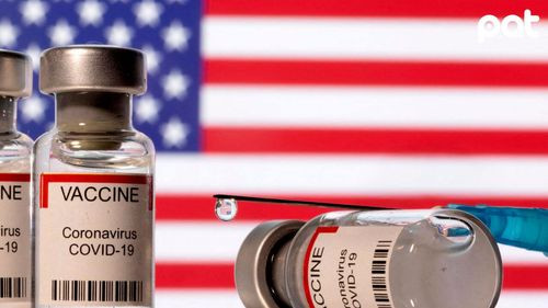 Estados Unidos limita vacuna contra COVID-19 a mayores de 65 o grupos en riesgo