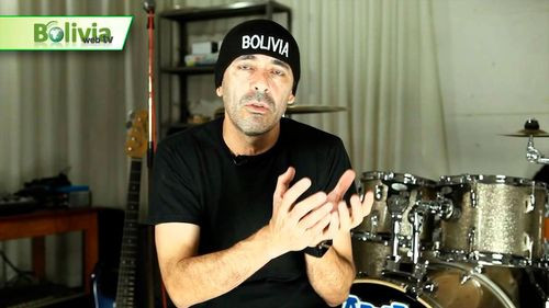 Fabio Zambrana anuncia el documental oficial sobre Azul Azul